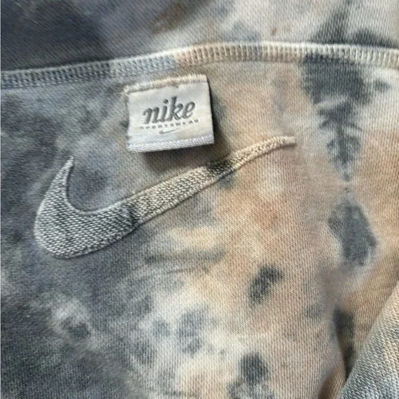 Nike Tie-Dye Hoodie and Joggers Set - Gray and Pink - Picture 9 of 14